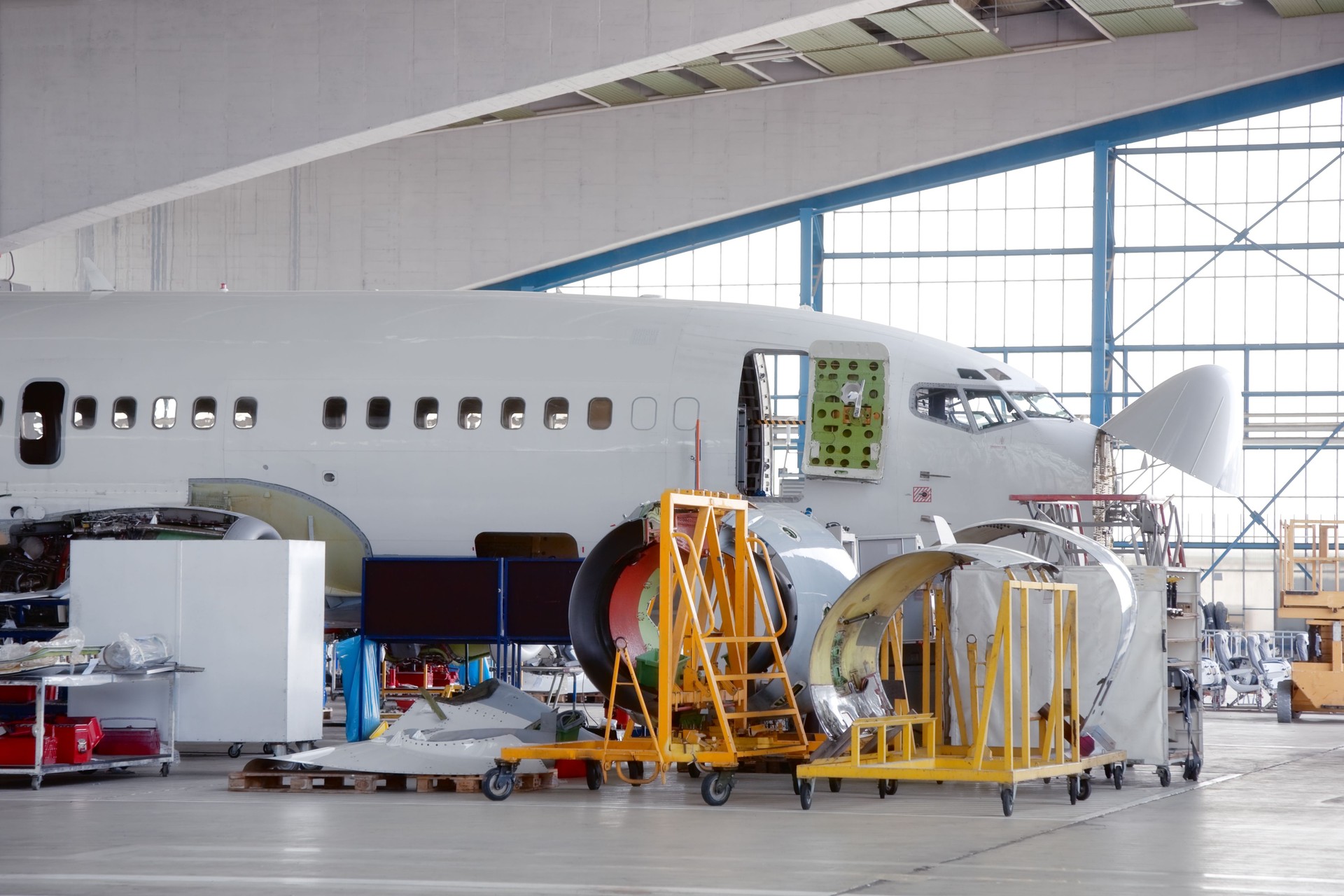 Commercial Airplane Overhaul